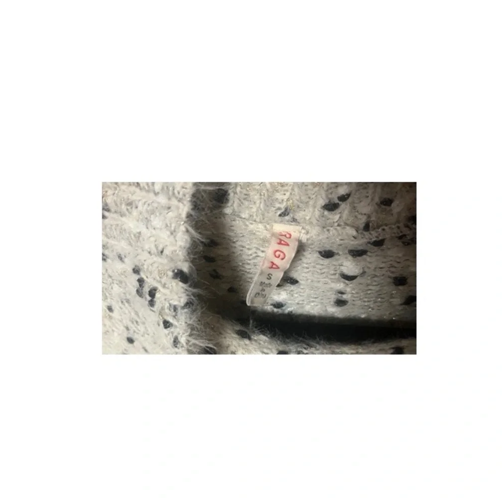 Anthropologie‎ Raga Darla Speckled Eyelash Knit Sweater